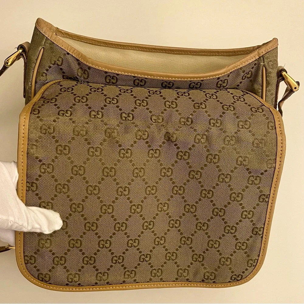 Gucci Vintage Beige Crossbody Bag - Picture 3 of 12